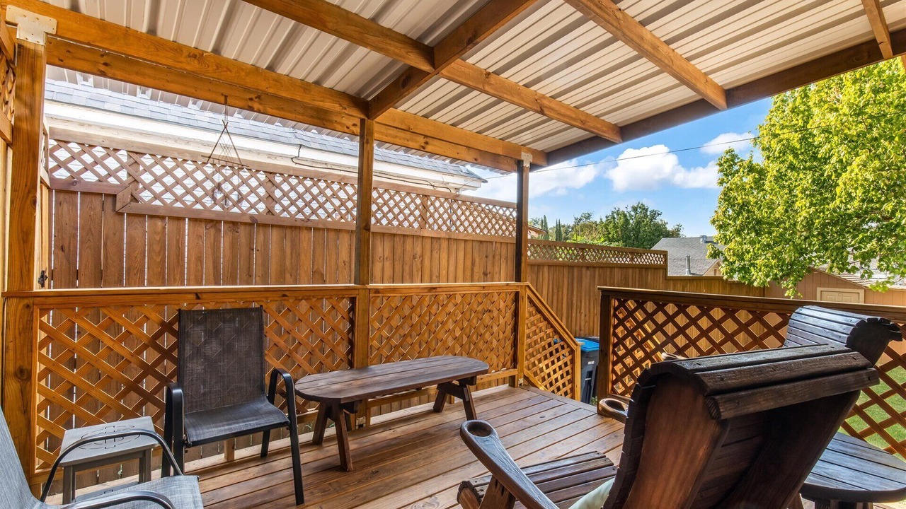 Photo of Patio Balcony in Fort Worth