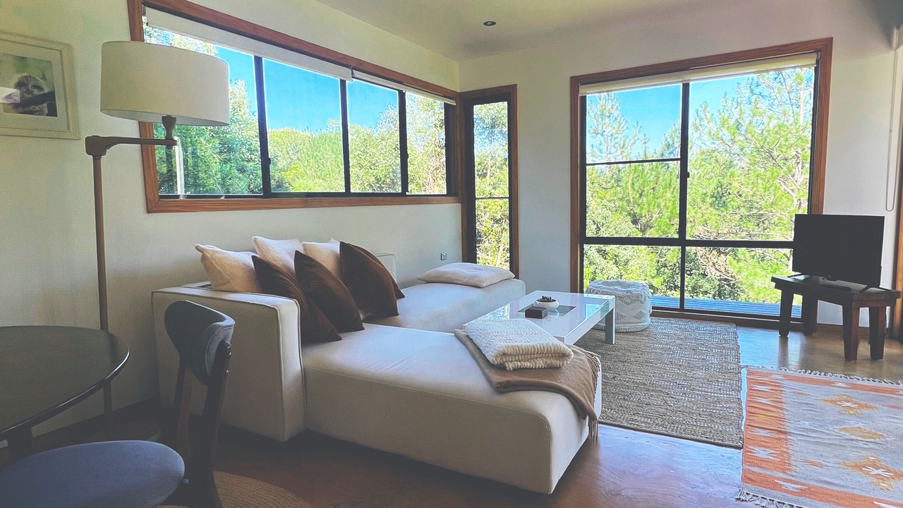 Photo of Livingroom in Smiths Creek