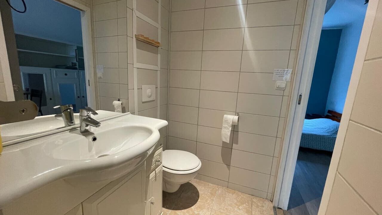 Photo of Bathroom in Saint-Pierre-des-Corps