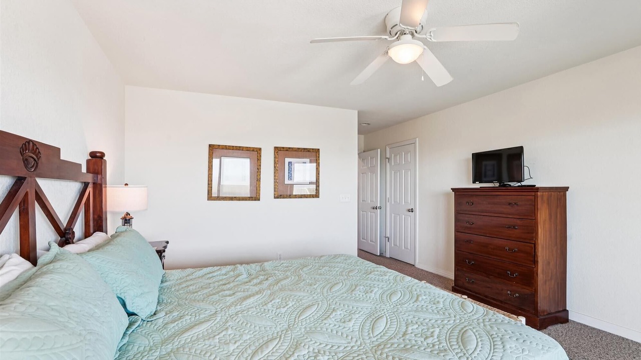 Photo of Bedroom in Southern Shores