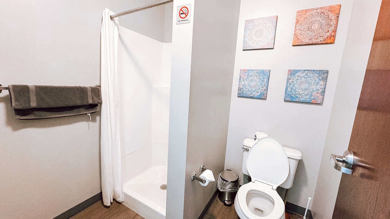 Photo of Bathroom in Downtown Pittsburgh