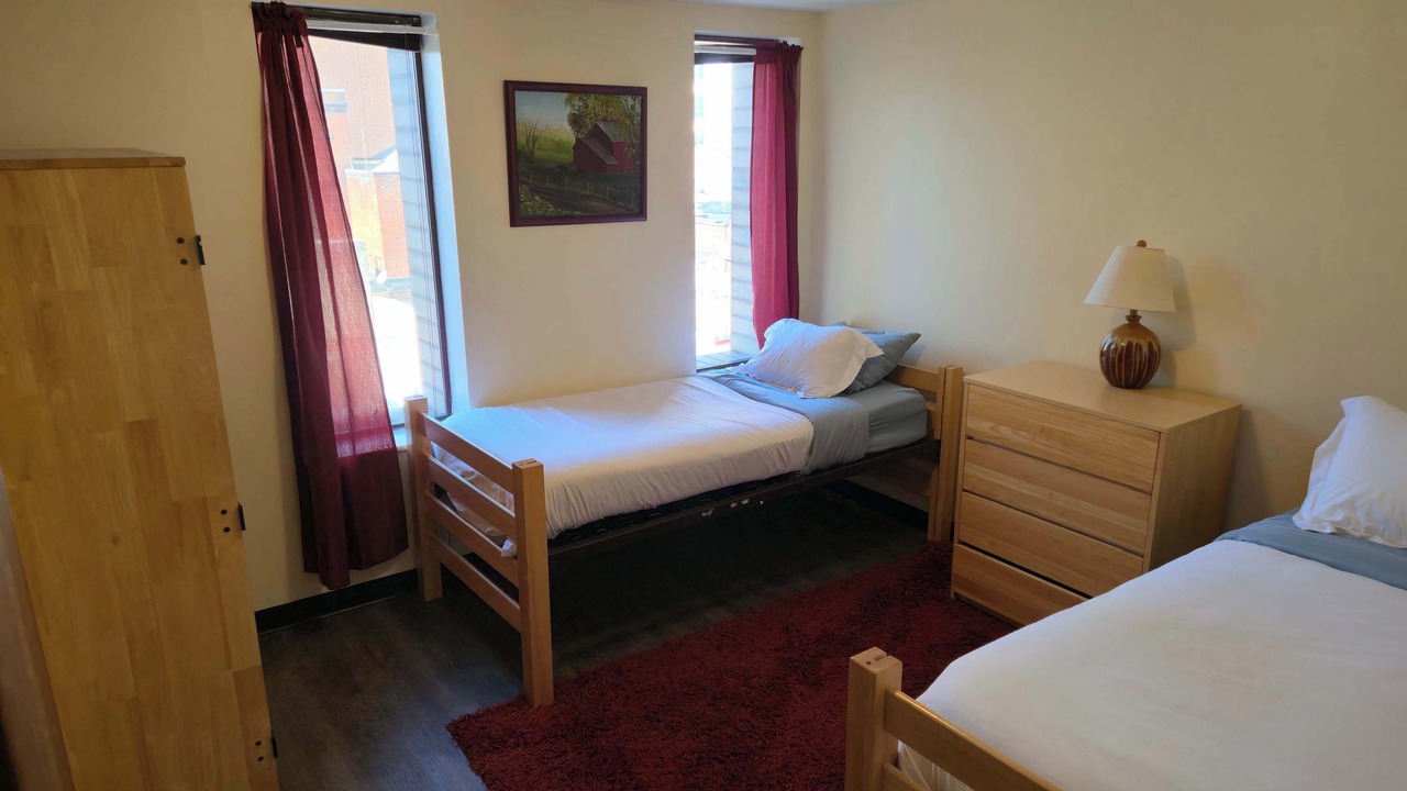 Photo of Bedroom in Downtown Pittsburgh