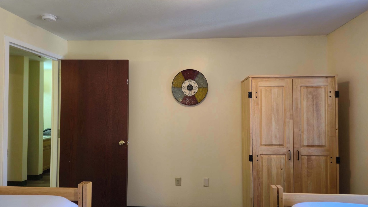 Photo of Bedroom in Downtown Pittsburgh