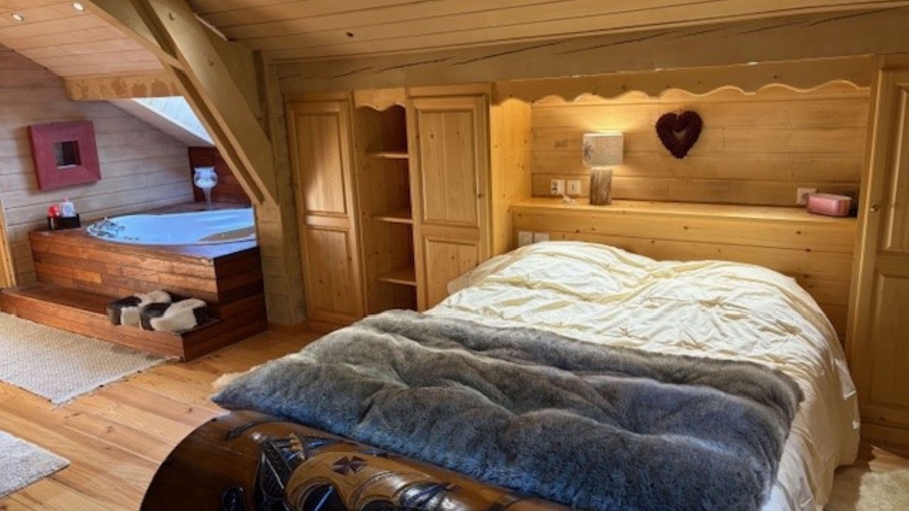 Photo of Bedroom in La Joue du Loup