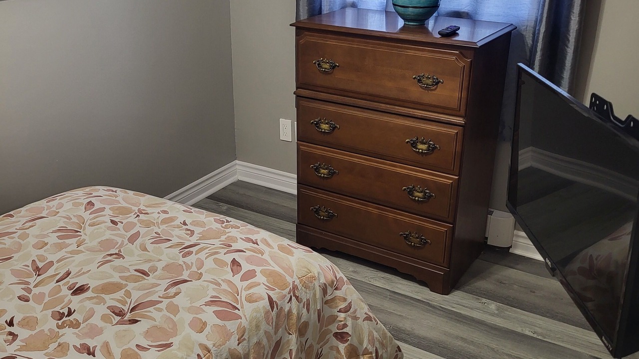 Photo of Bedroom in Kincardine