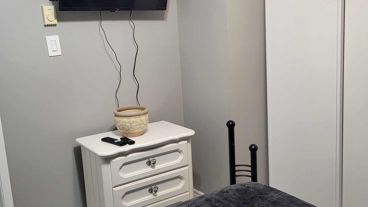 Photo of Bedroom in Kincardine