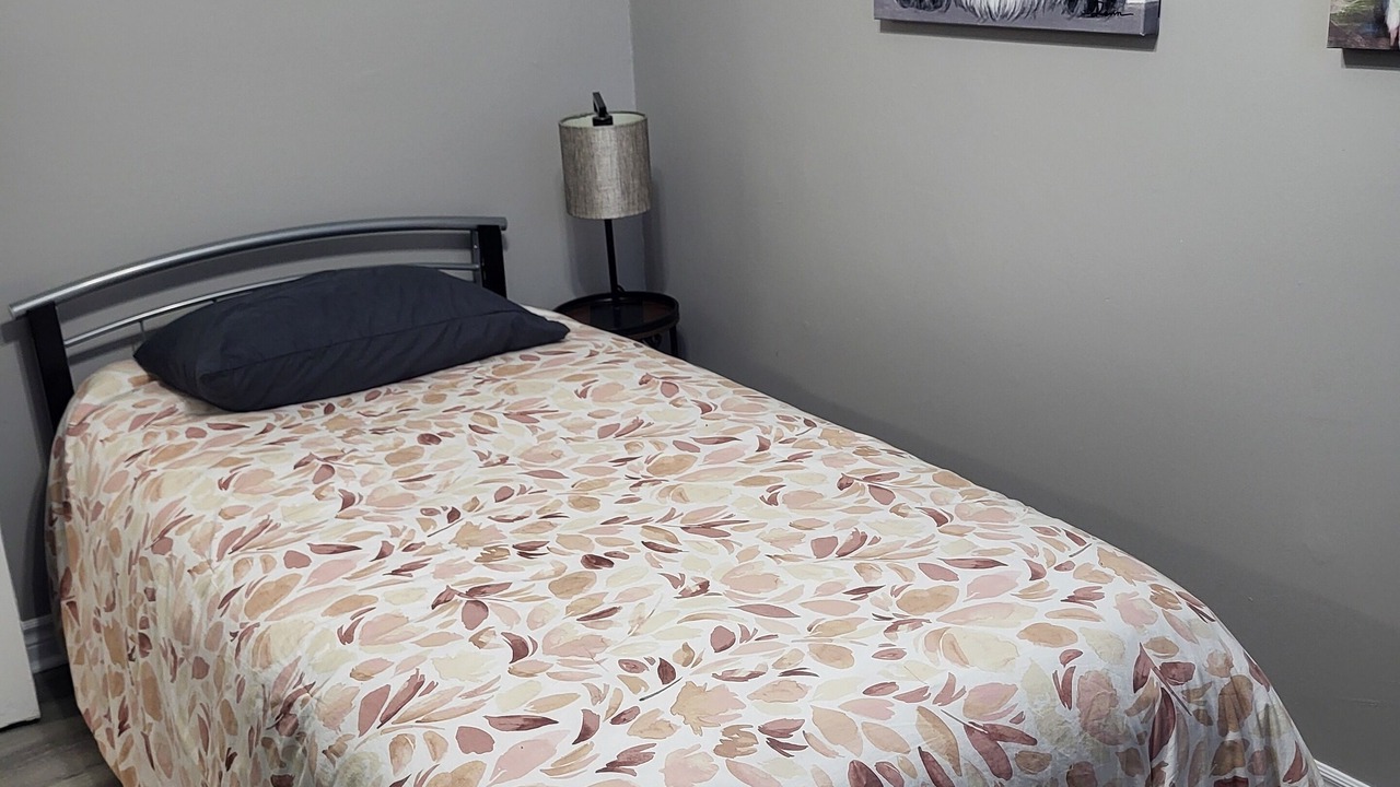 Photo of Bedroom in Kincardine