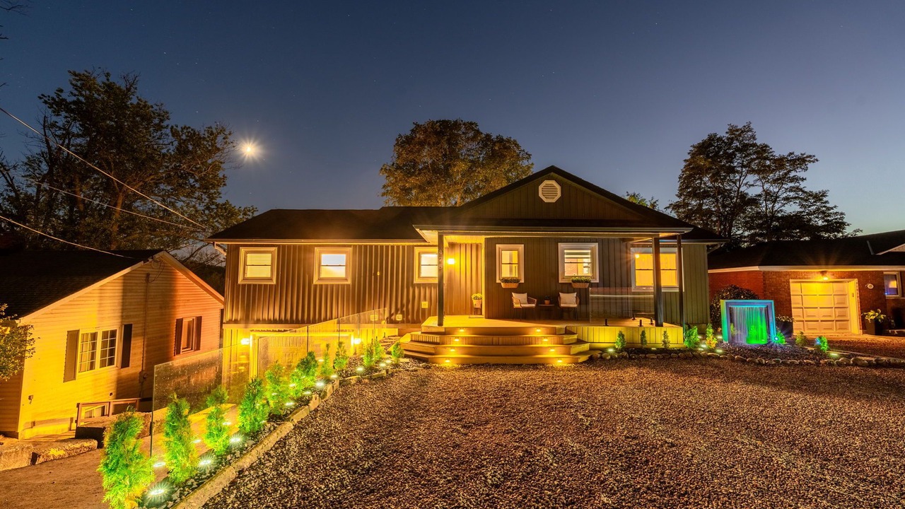 Photo of Outdoor in Caledonia