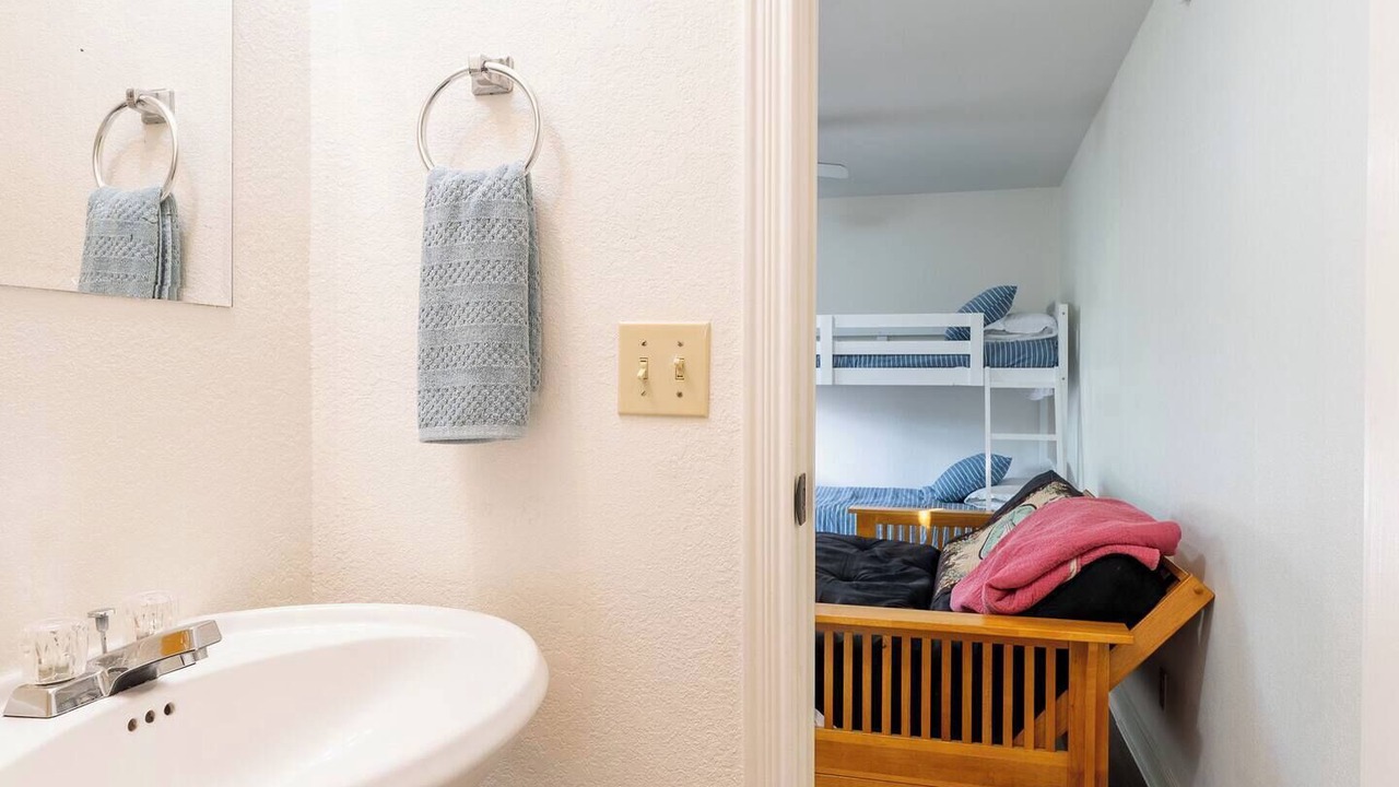 Photo of Bathroom in Lost Bridge Village