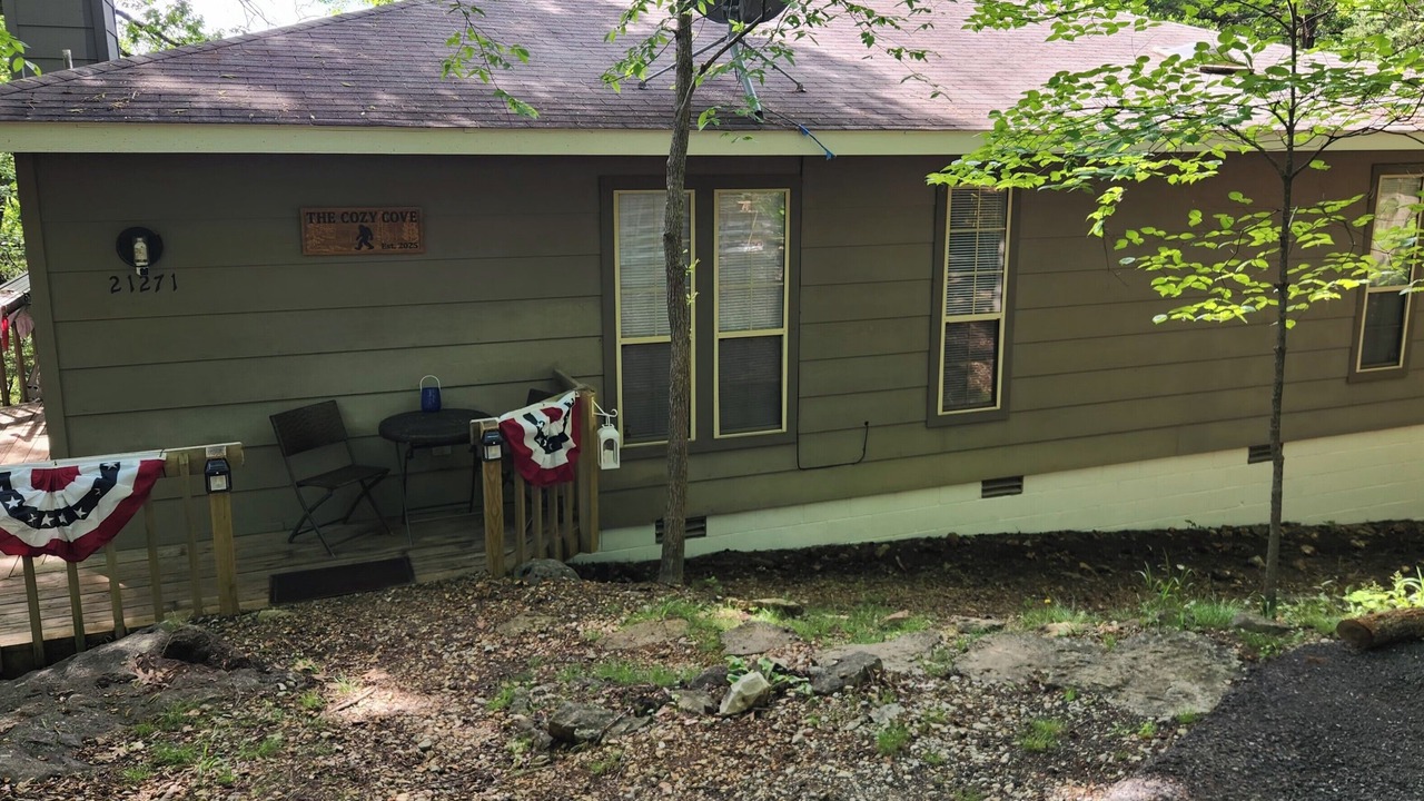 Photo of Outdoor in Lost Bridge Village