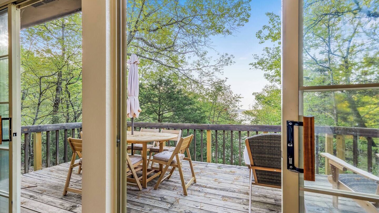 Photo of Outdoor in Lost Bridge Village
