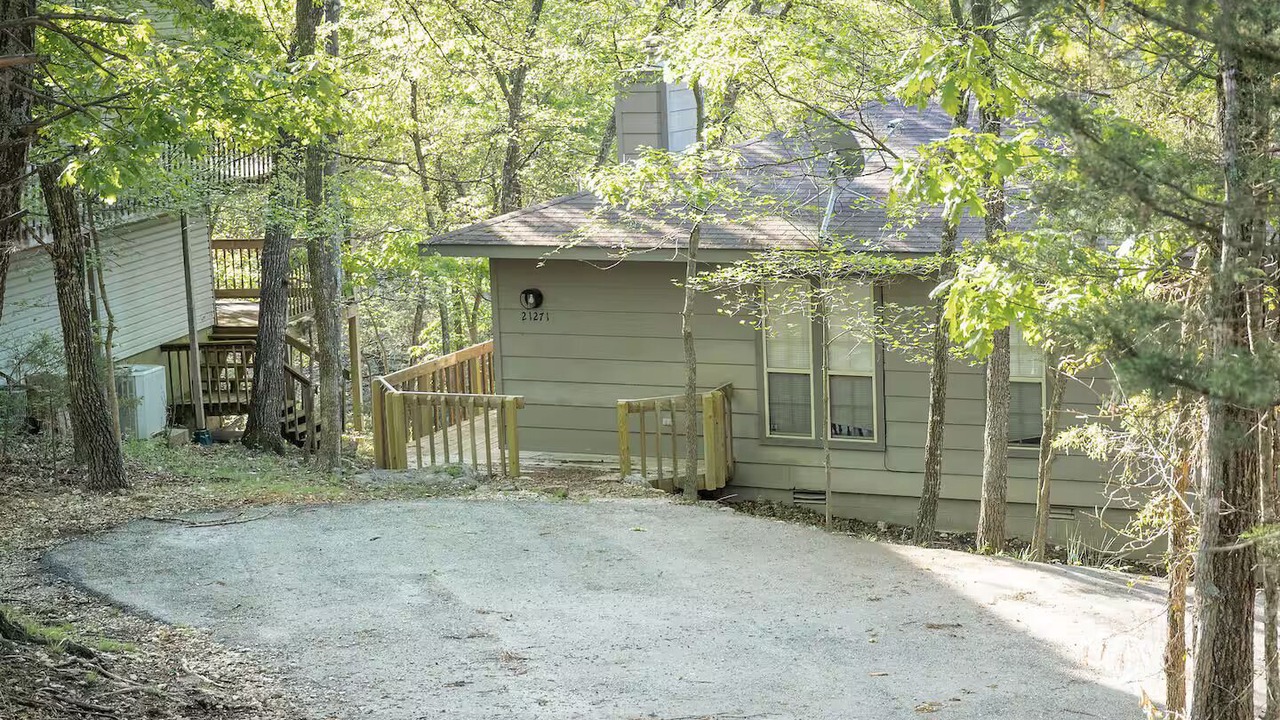 Photo of Outdoor in Lost Bridge Village