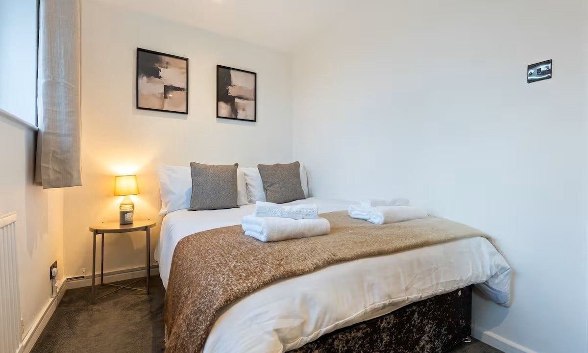 Photo of Bedroom in Newton St Loe