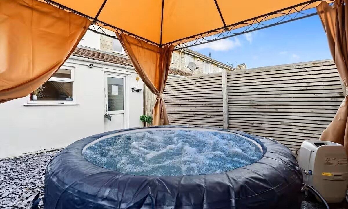 Photo of Patio Balcony in Newton St Loe