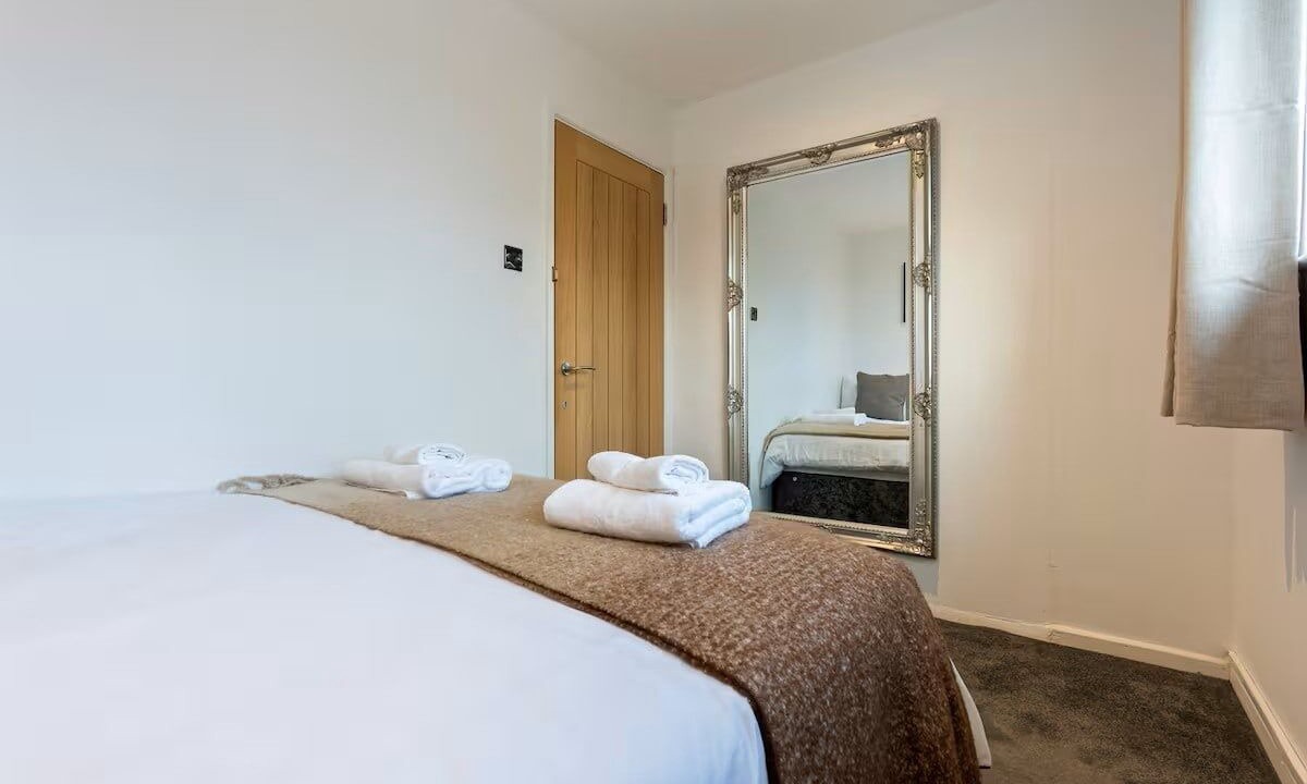 Photo of Bedroom in Newton St Loe