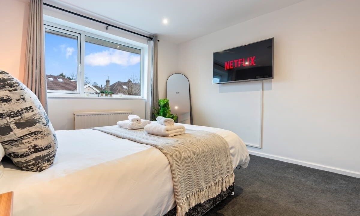 Photo of Bedroom in Newton St Loe