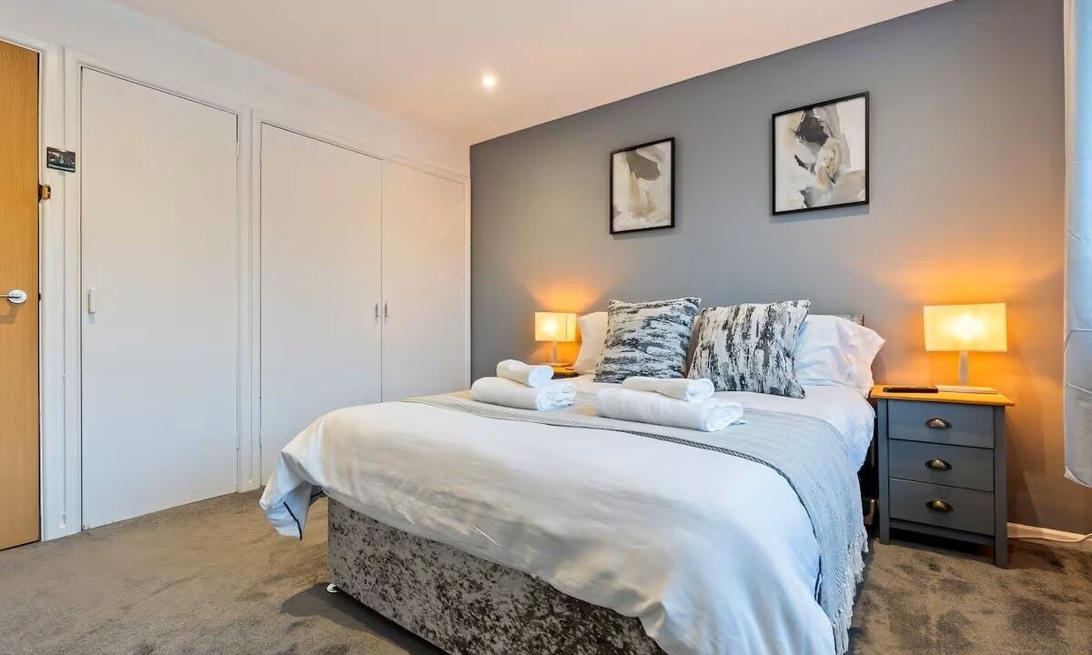 Photo of Bedroom in Newton St Loe