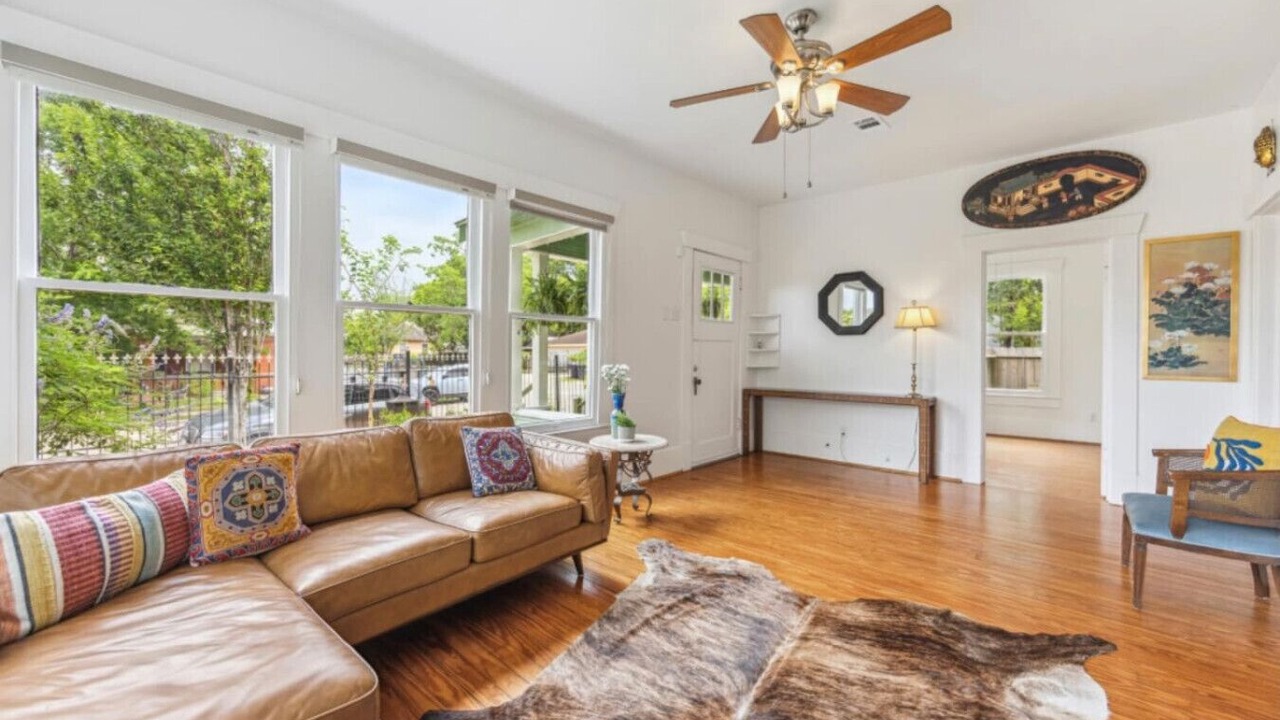 Photo of Livingroom in Greater Heights