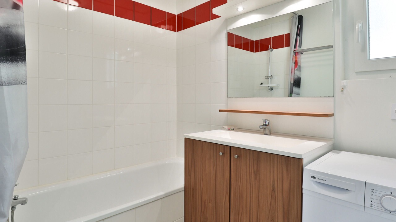 Photo of Bathroom in Parentis-en-Born