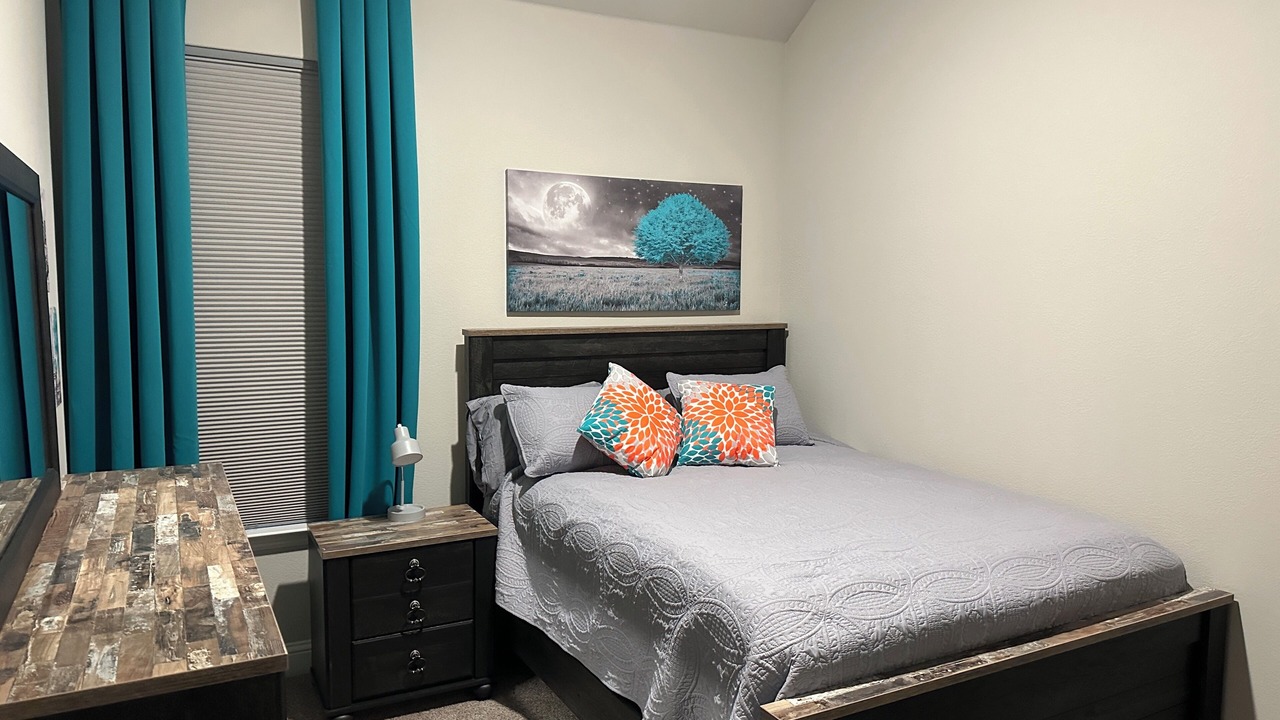 Photo of Bedroom in Midlothian