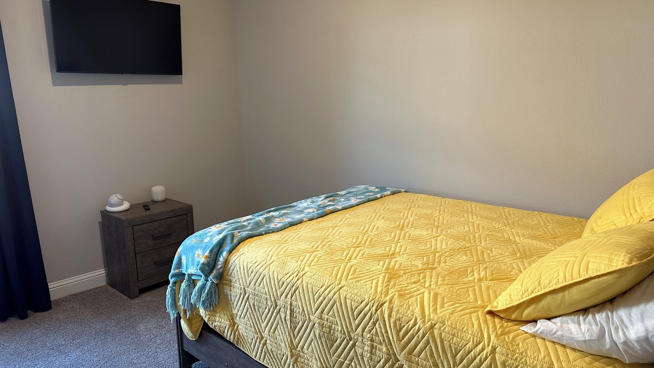 Photo of Bedroom in Midlothian
