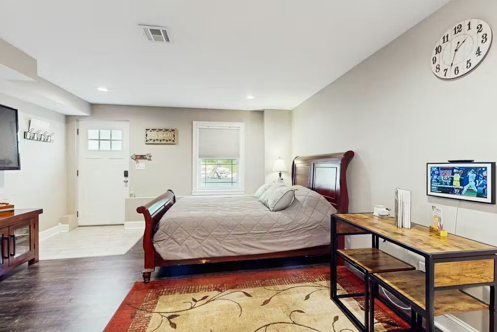 Photo of Bedroom in Town of Lloyd