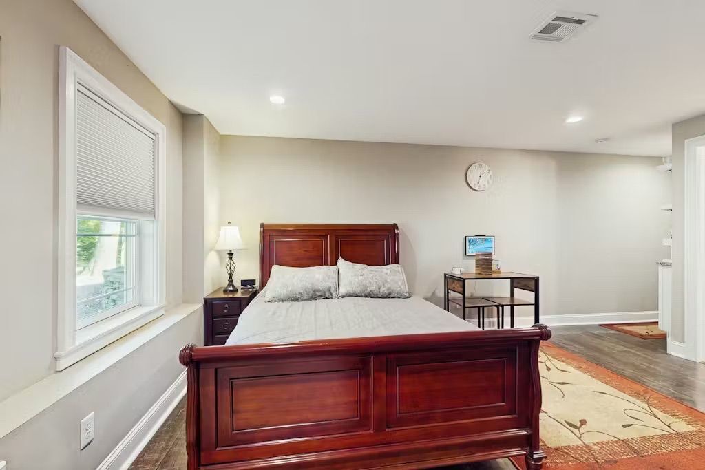 Photo of Bedroom in Town of Lloyd