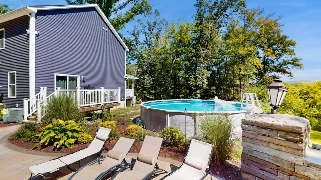 Photo of Outdoor in Town of Lloyd