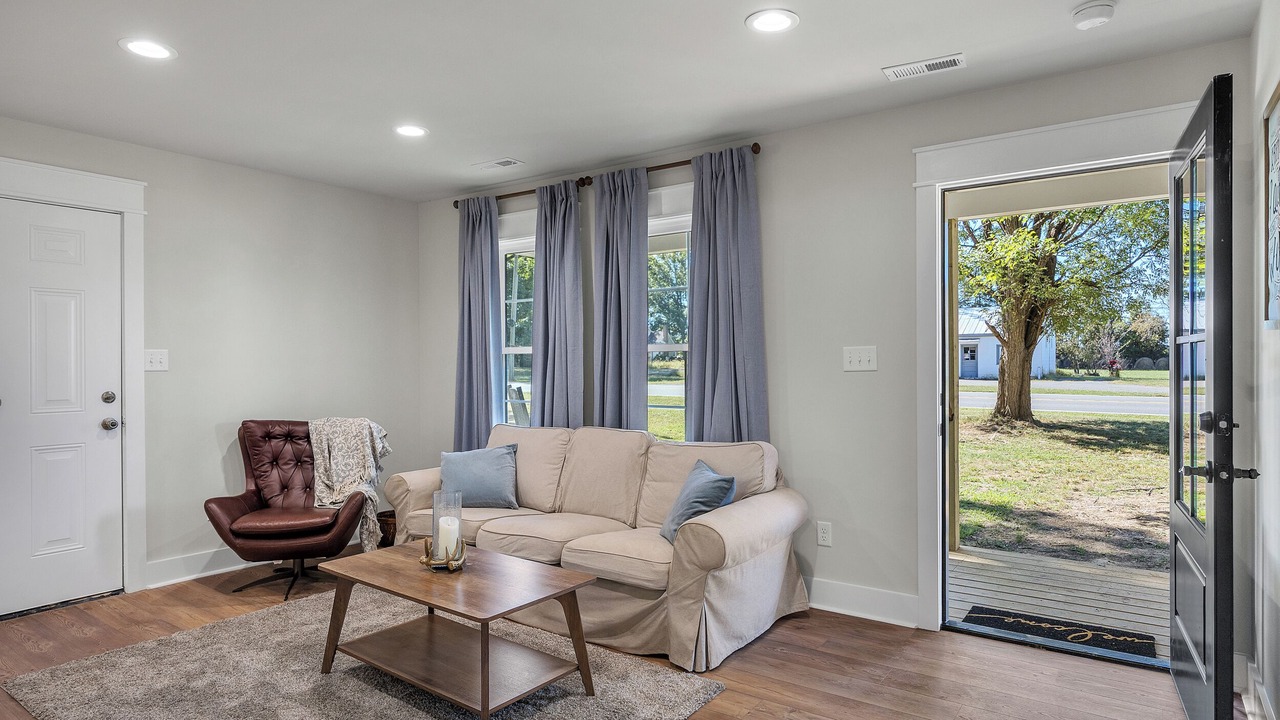 Photo of Livingroom in Bumpass
