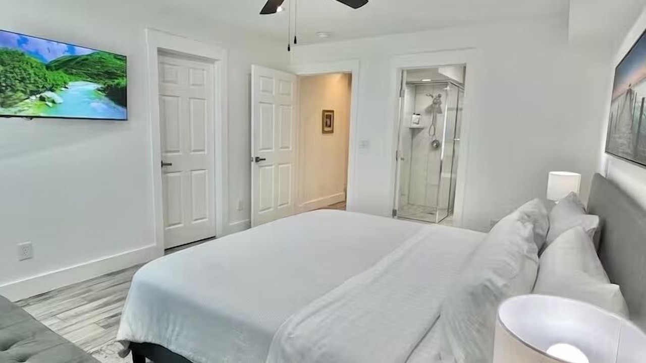 Photo of Bedroom in Cross Mountain