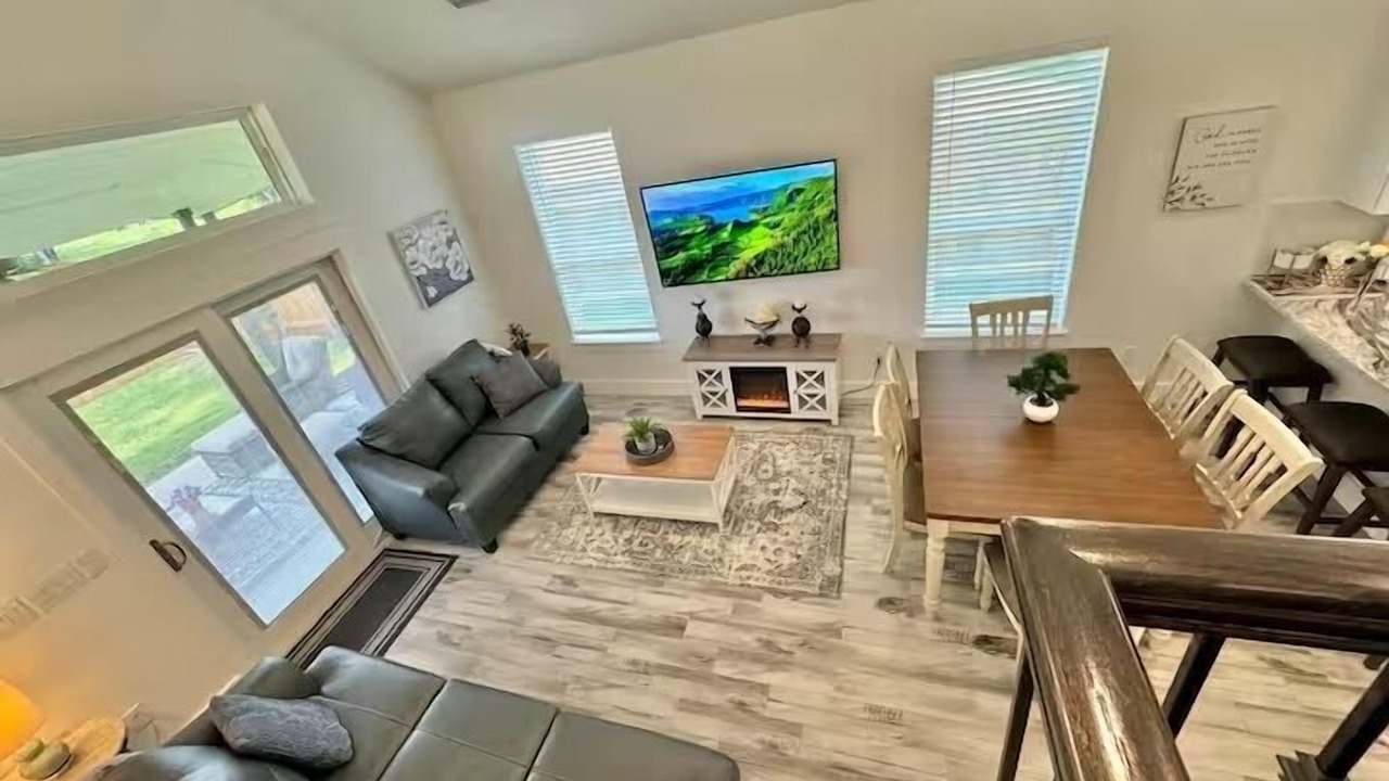 Photo of Livingroom in Cross Mountain