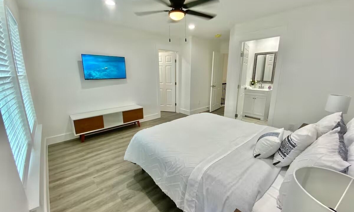 Photo of Bedroom in Cross Mountain