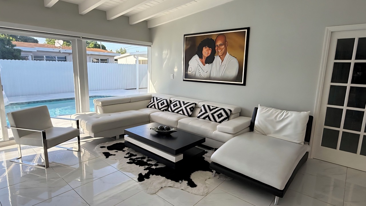 Photo of Livingroom in North Miami Beach