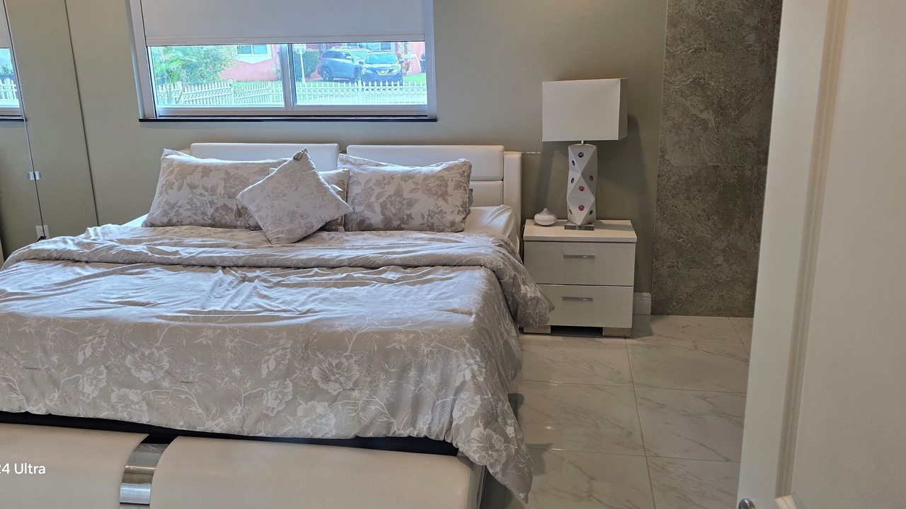 Photo of Bedroom in North Miami Beach