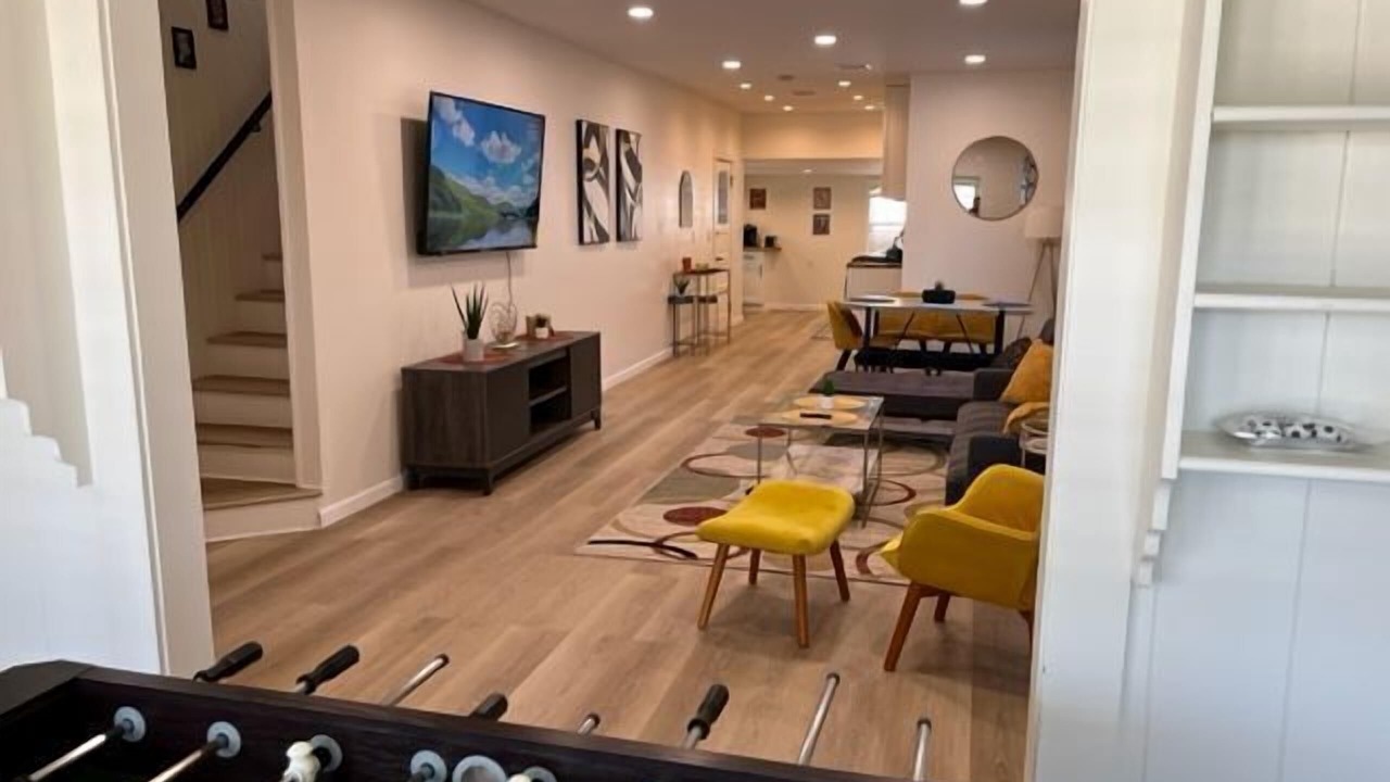 Photo of Bedroom in East Hollywood