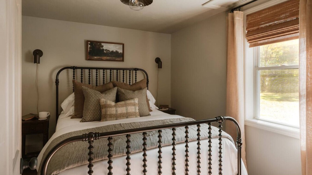 Photo of Bedroom in Manlius