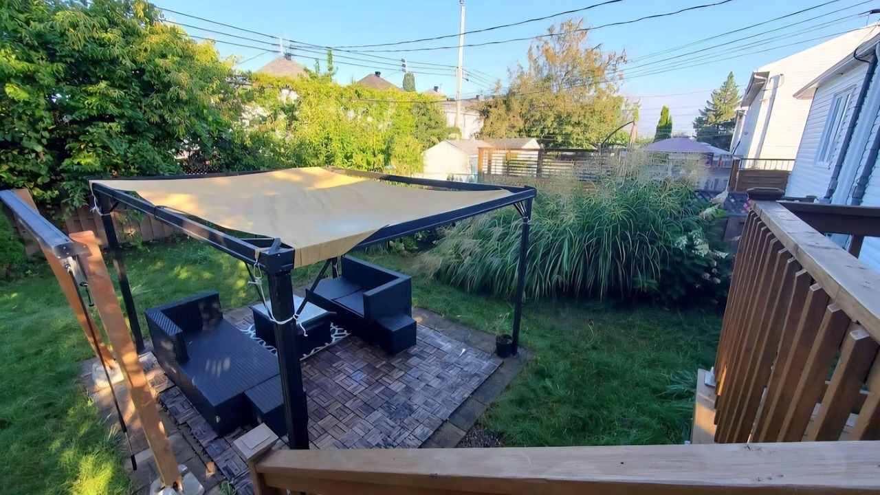 Photo of Outdoor in Laval