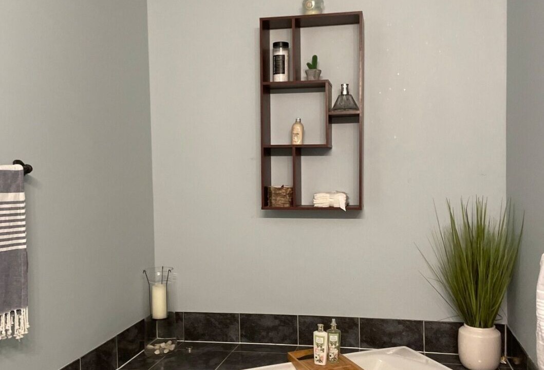 Photo of Bathroom in Laval