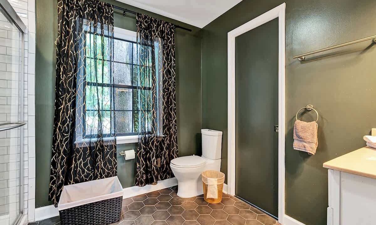 Photo of Bathroom in Sewanee