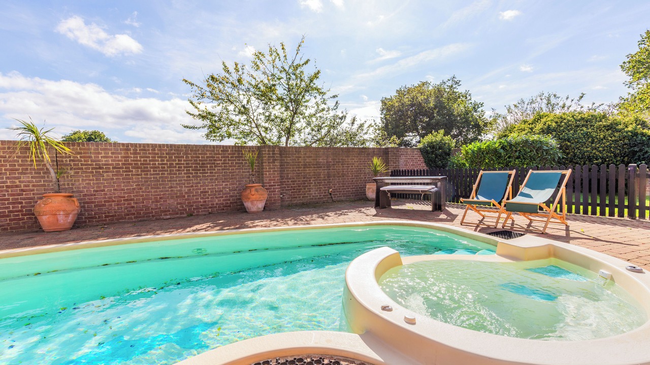 Photo of Outdoor in Bradwell