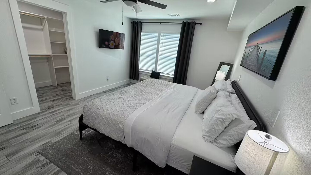 Photo of Bedroom in Cross Mountain