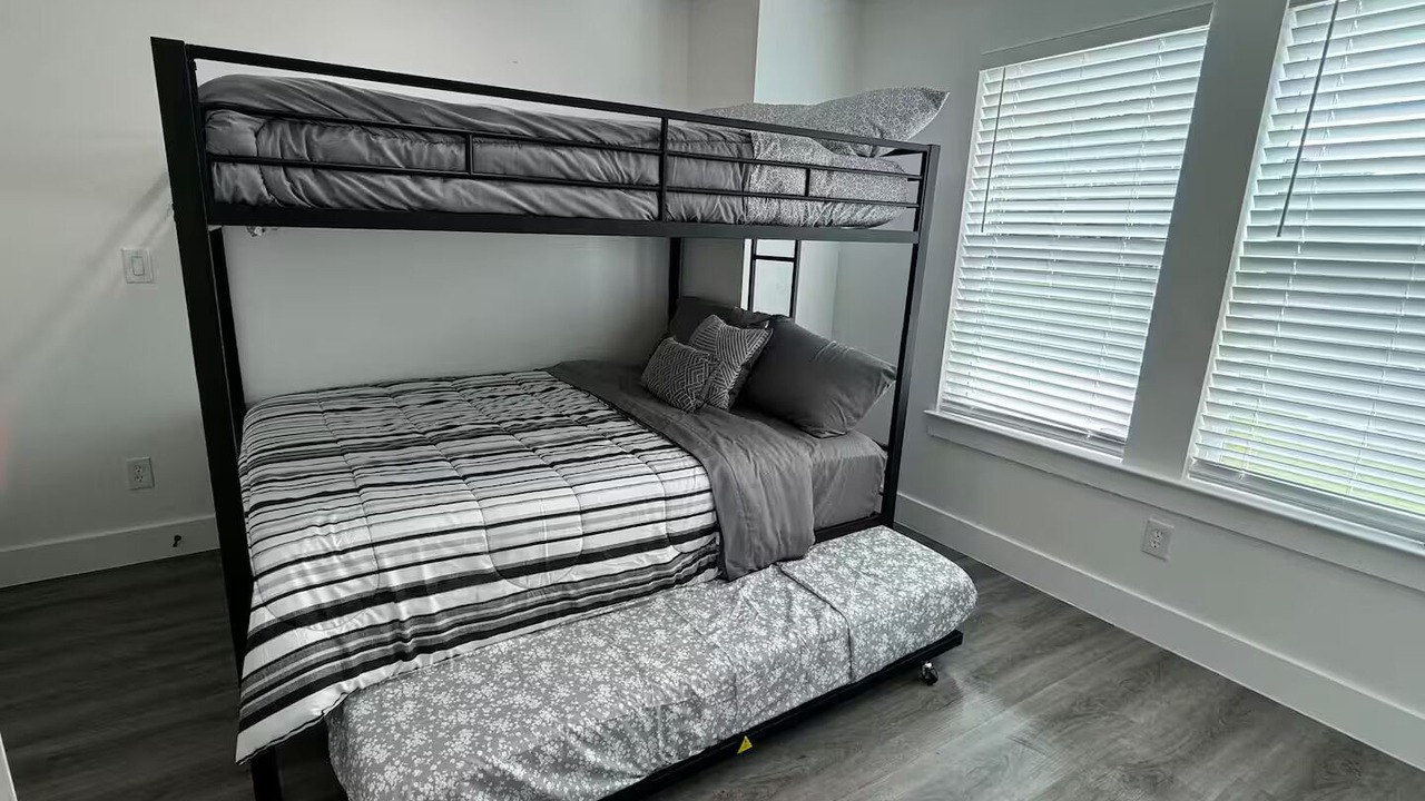 Photo of Bedroom in Cross Mountain