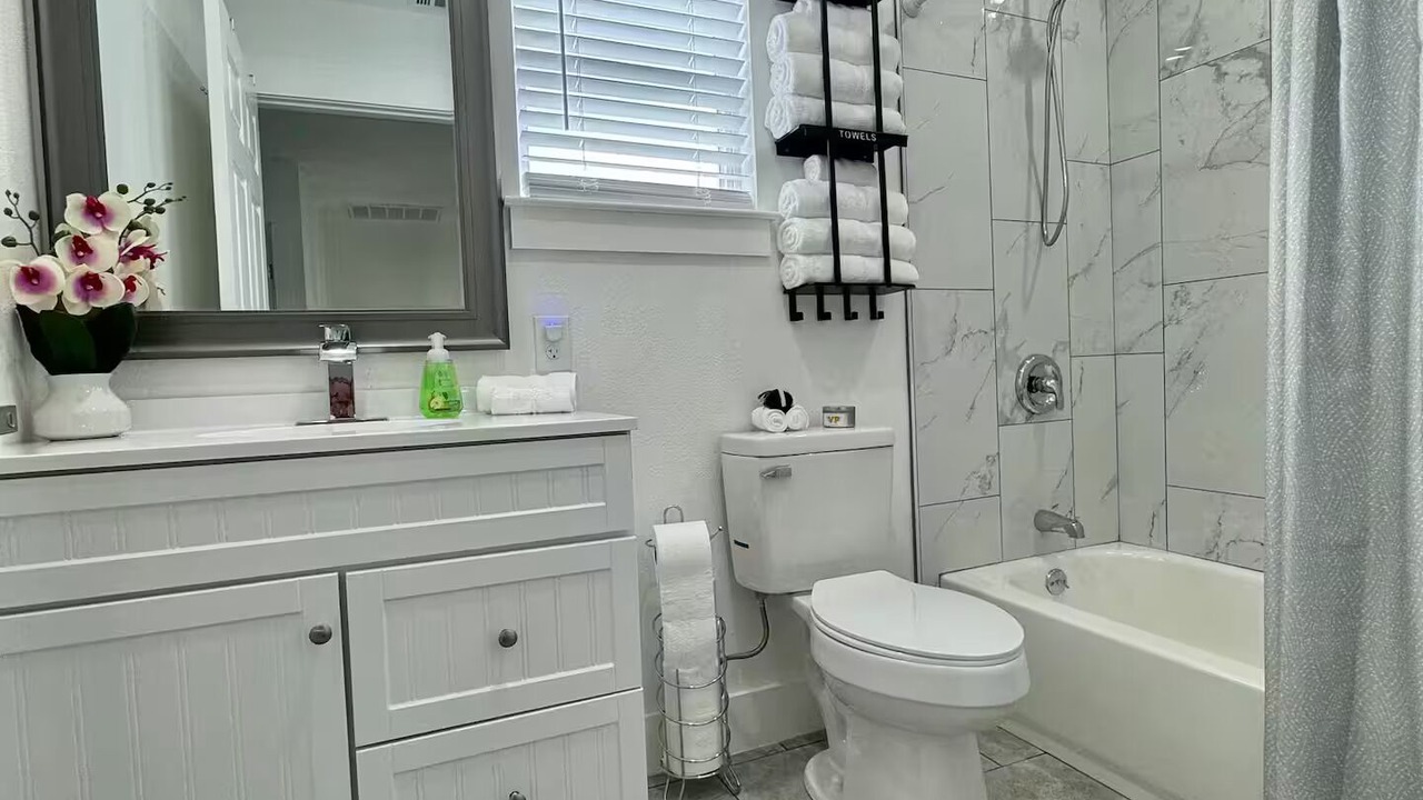 Photo of Bathroom in Cross Mountain