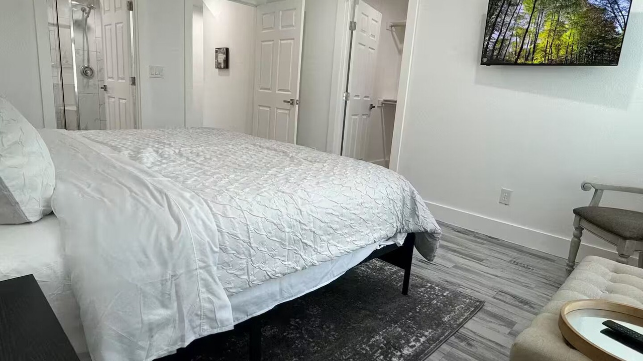 Photo of Bedroom in Cross Mountain