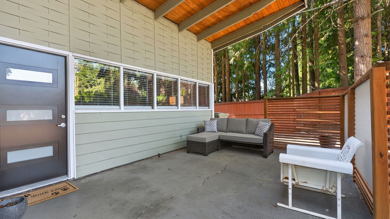 Photo of Patio Balcony in West Haven-Sylvan