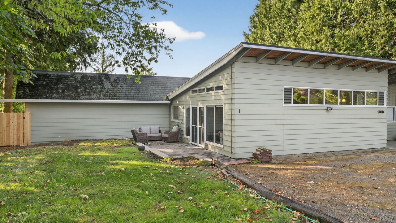 Photo of Outdoor in West Haven-Sylvan