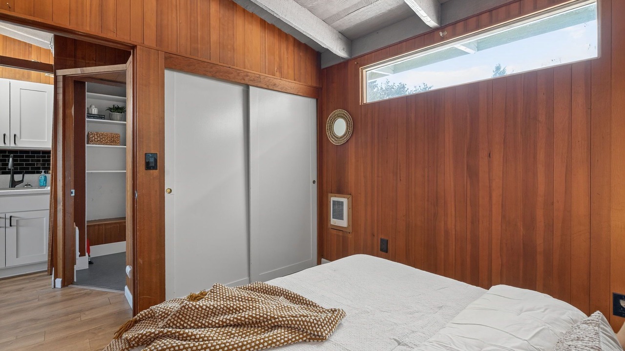 Photo of Bedroom in West Haven-Sylvan