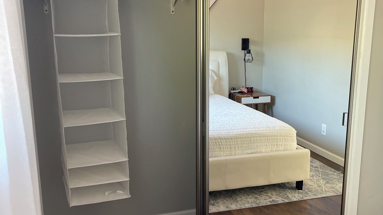 Photo of Bedroom in Arden-Arcade