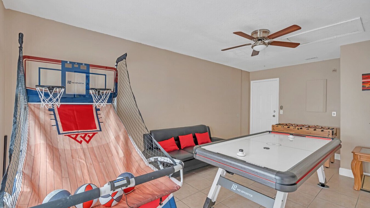 Photo of Bedroom in Buena Ventura Lakes