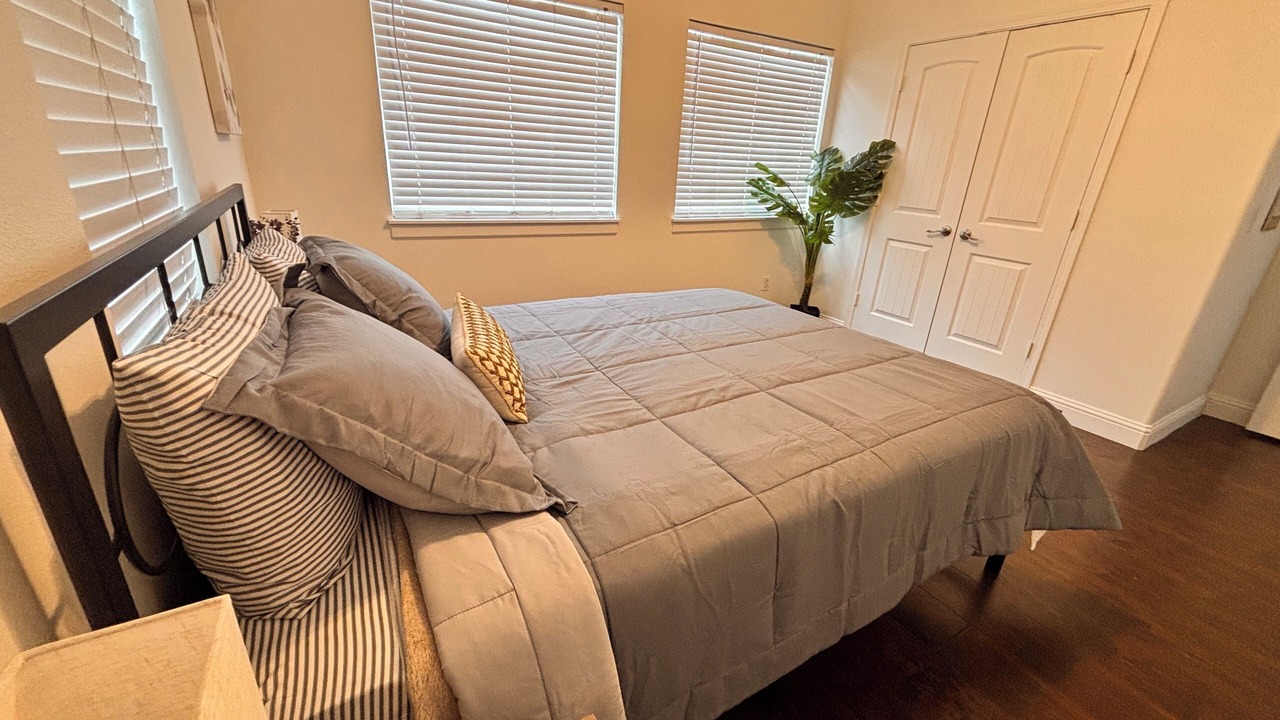 Photo of Bedroom in Forest Grove